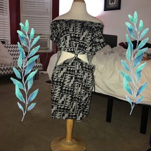 Cool printed stomach cut dress 🦋🍃🌱